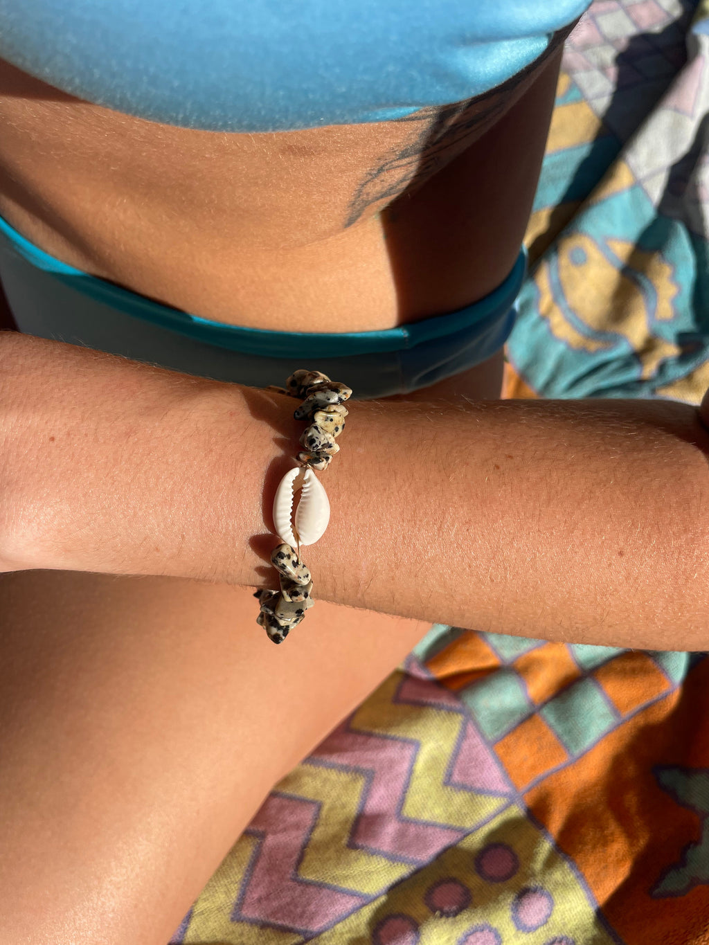 DALMATIAN JASPER & PUKA - BRACELET